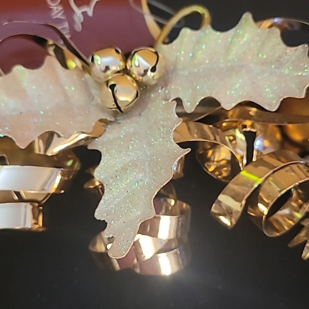 Sleigh Bell Christmas Wreath